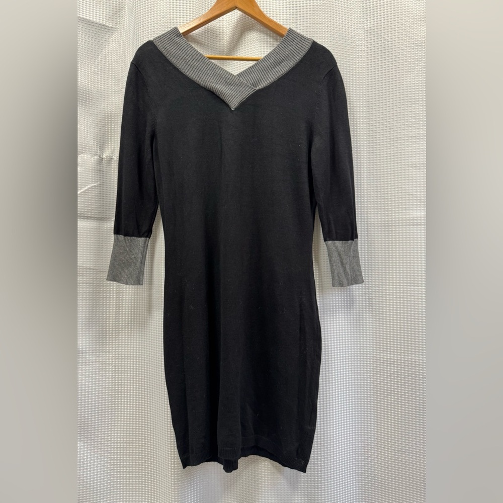 Charlie Paige Black and Gray Long Sleeve Dress